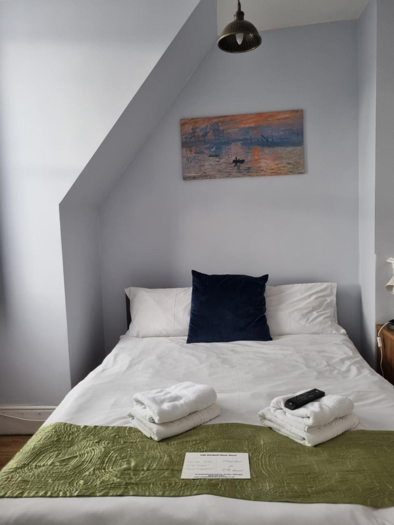 The Windmill Hotel Лондон Экстерьер фото