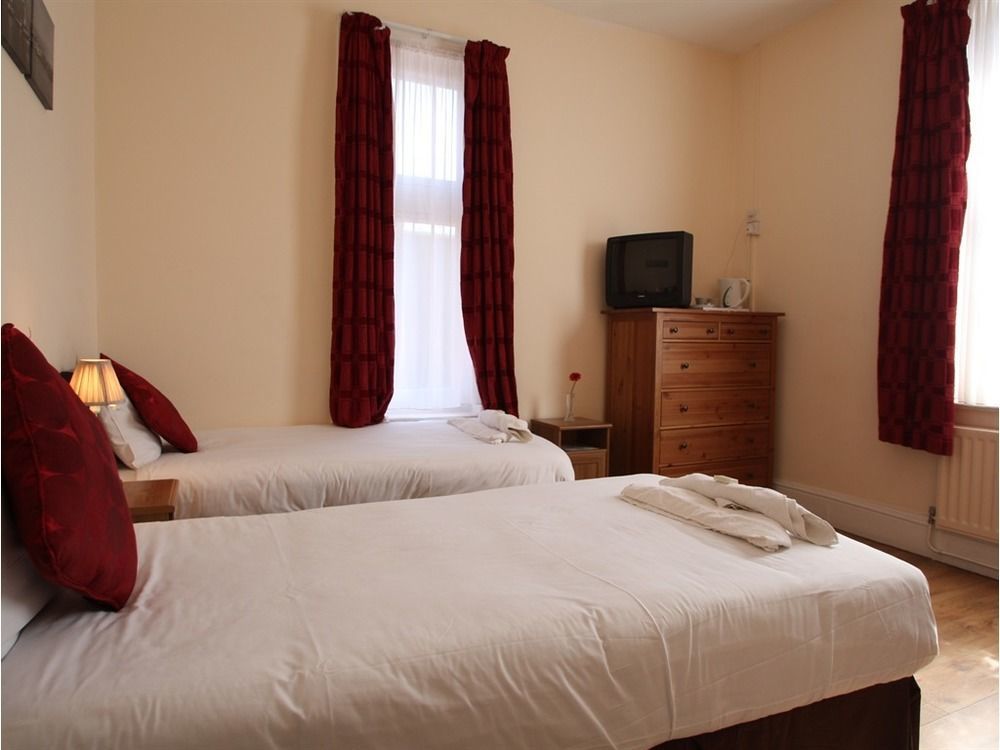 The Windmill Hotel Лондон Экстерьер фото